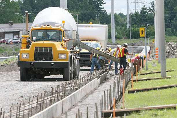 Best Commercial Concrete Services in Hoisington, KS